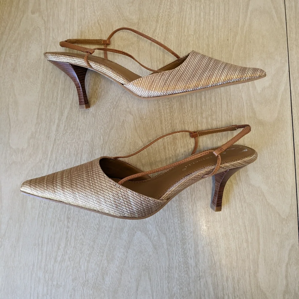 New A. Marinelli Matte Gold & Tan Woven Slingback Heels 8 - Picture 3 of 9